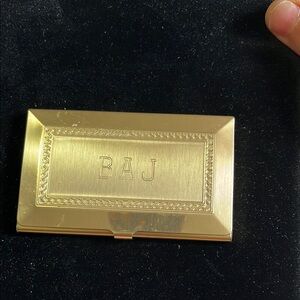 Unique Vintage Gold Key Card Holder Sleek Design